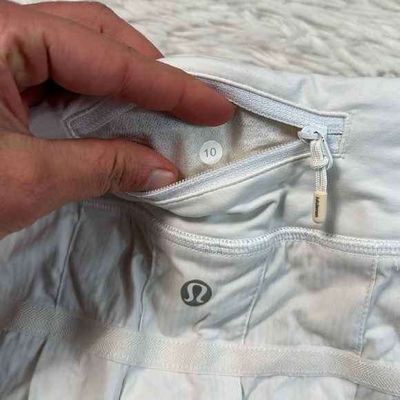 Lululemon Run: Pace Setter Skirt White - Picture 6 of 7